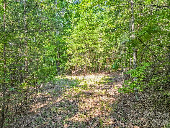 5th image of 2 Jackson Cove Rd W