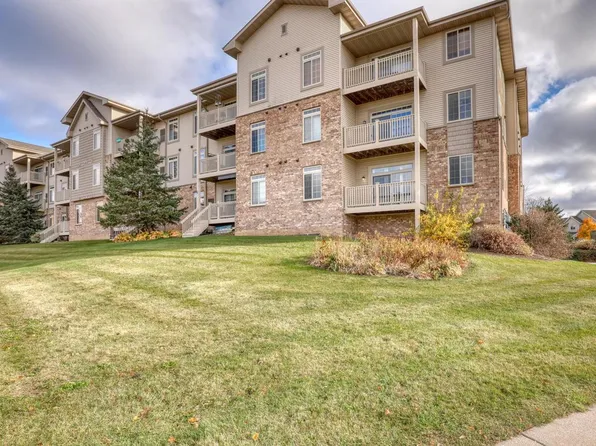 W197N16925 Stonewall DRIVE #101, Jackson, WI 53037