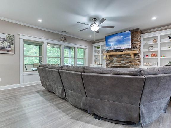 4th image of 2529 Shockley Springs Dr