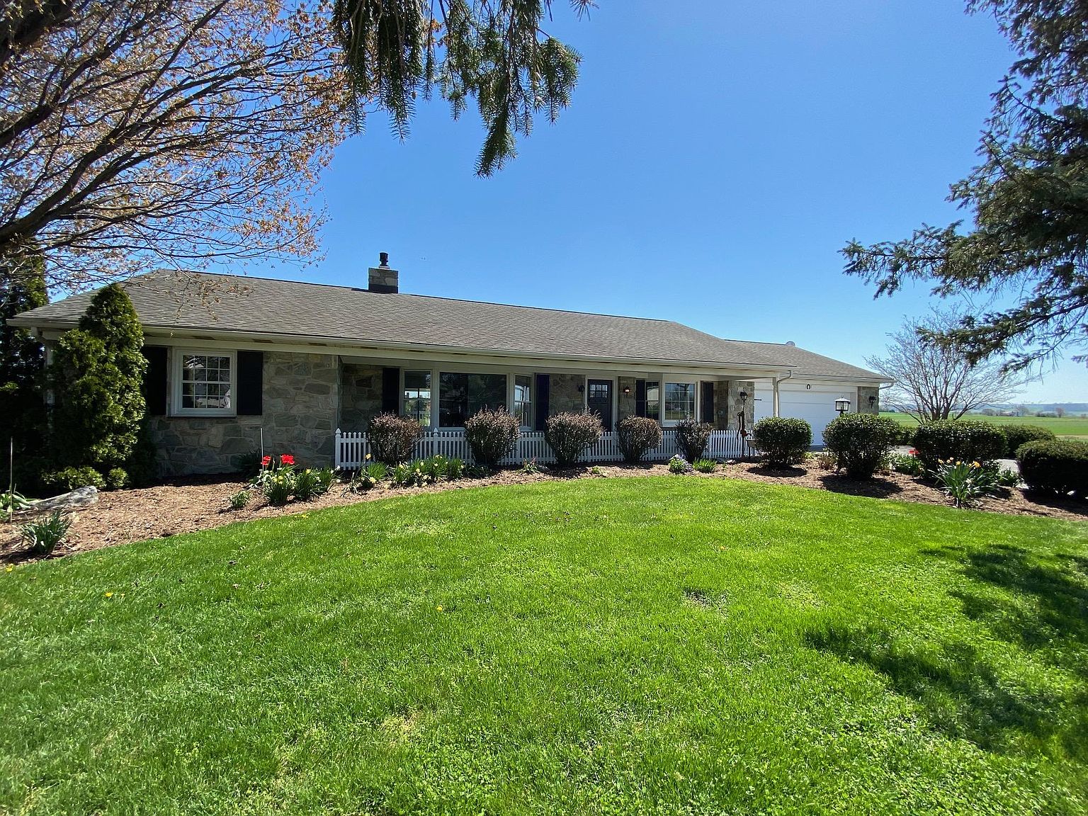 17 S Westview Dr, Gordonville, PA 17529 Zillow