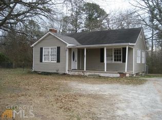 622 E McIntosh Rd, Griffin, GA 30223