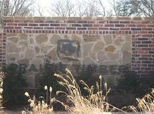 2100 Lone Cottonwood Ct, Burleson, TX 76028