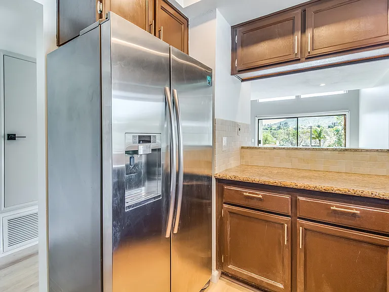 5702 Skyview Way #A — Photo 8