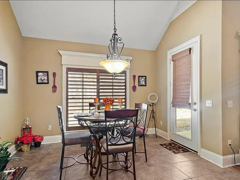 141 Wind Dance Dr — Photo 9