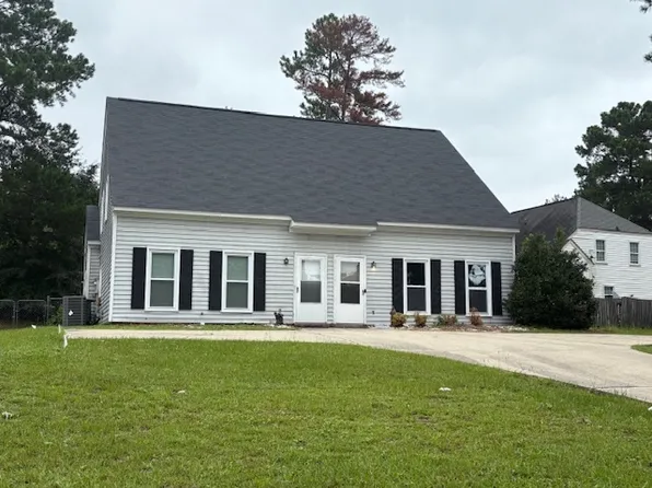 1604 Willowby St #A, Columbia, SC 29223