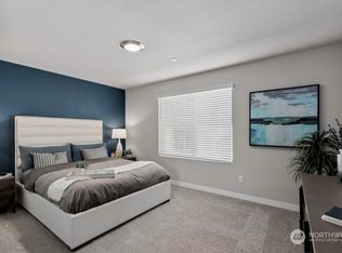 16124 Cascadian Way #C2, Bothell, WA 98012