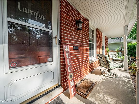 5th image of 3195 W 230th St