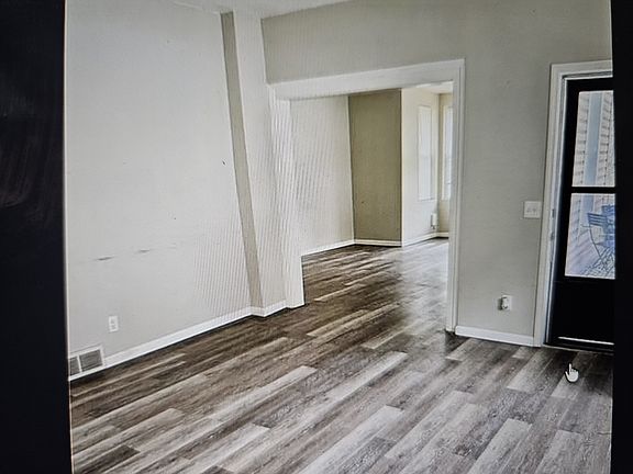 5th image of 1806 N 22nd St