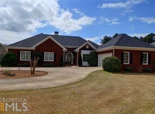 8135 Rocky Rdg, Gainesville, GA 30506