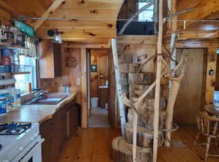 4353 West St, Brookfield, VT 05036