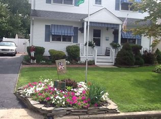 414 8th Ave, Spring Lake, NJ 07762