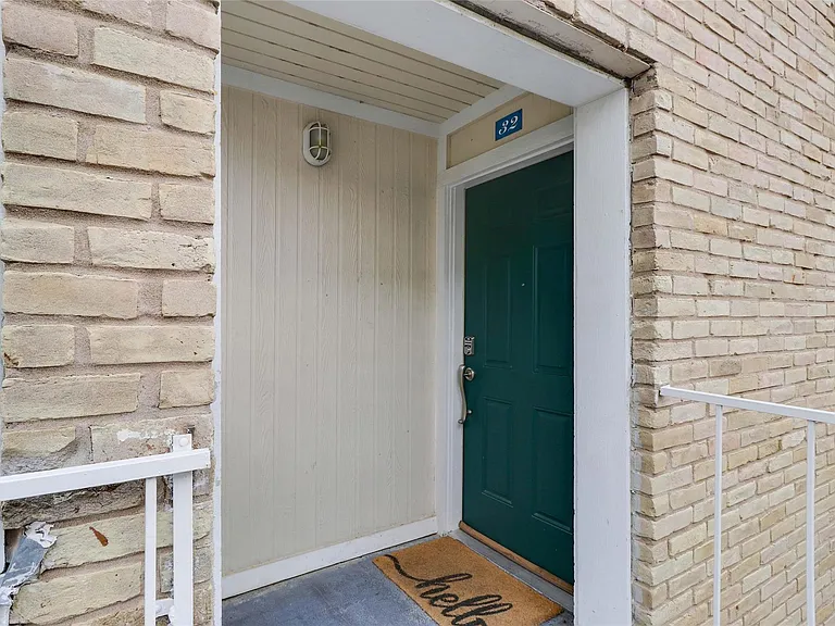1818 S Lakeshore Blvd #32 — Photo 21