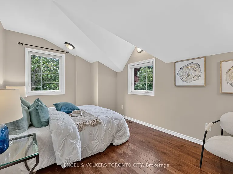 774 Churchill Ln — Photo 31