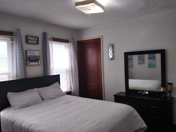 2nd image of 2480 Cleveland Ave #1