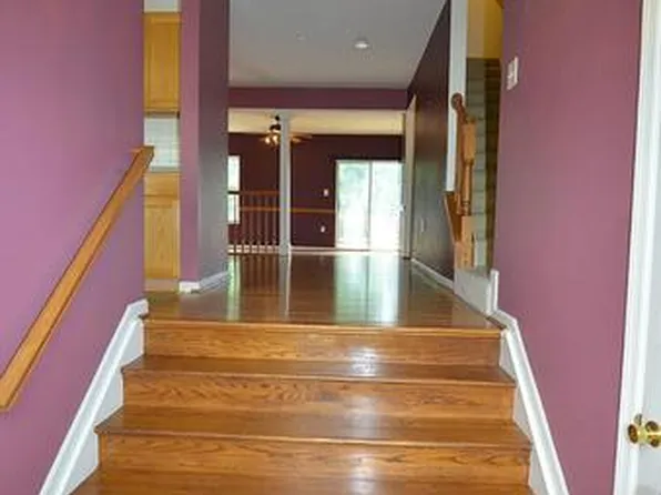 2589 Windy Oak Ct, Crofton, MD 21114