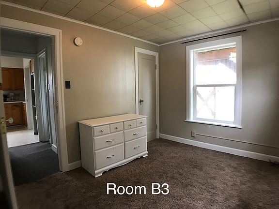 2nd image of 1611 Wheaton Way