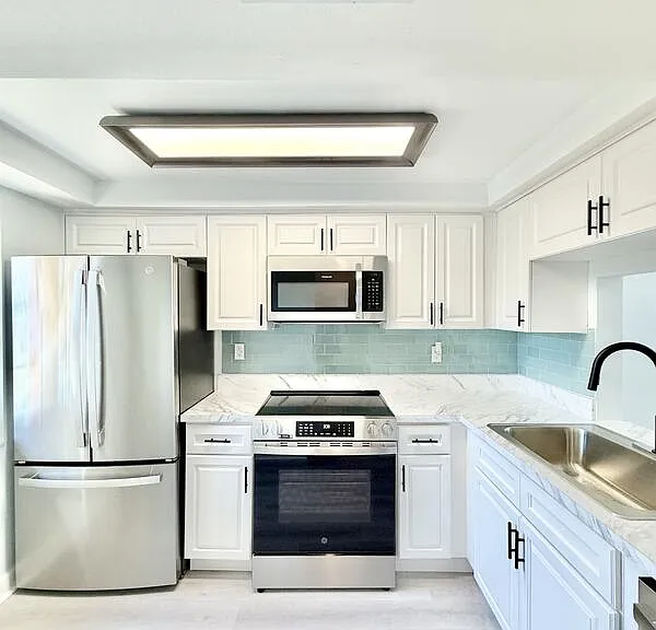 4411 Rustic Dr #1 — Photo 4