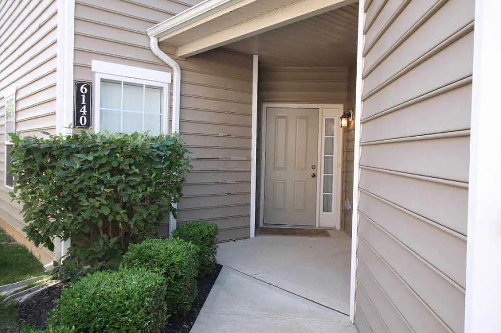 6140 Sowerby Ln photo 1