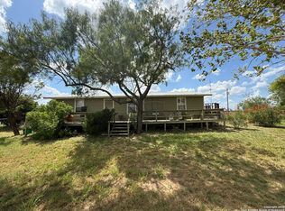 2542 Pena, Carrizo Springs, TX 78834
