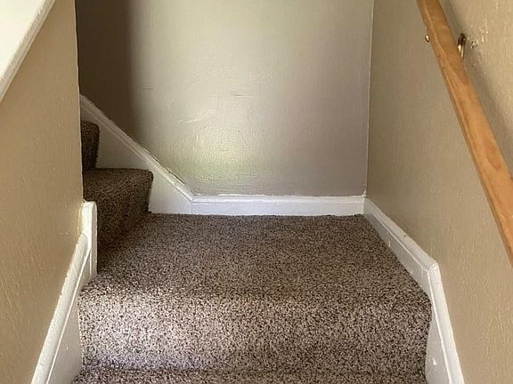 4th image of 4871 Banbury Ct APT 23
