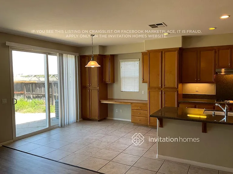 34091 Pamplona Ave — Photo 8