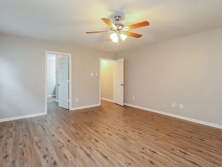 9952 Swallow Dr — Photo 11