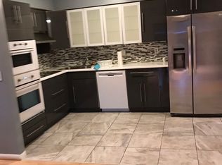 45208 Churchill Dr, Macomb, MI 48044