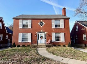 2211 Tyler Ln, Louisville, KY