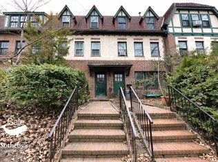 217 Burns St APT 1, Forest Hills, NY 11375