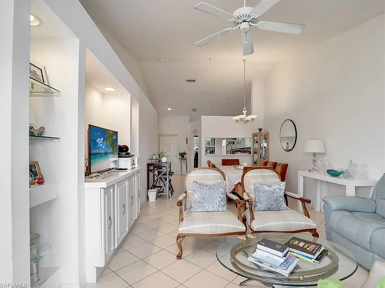 6900 Huntington Lakes Cir #202 — Photo 7
