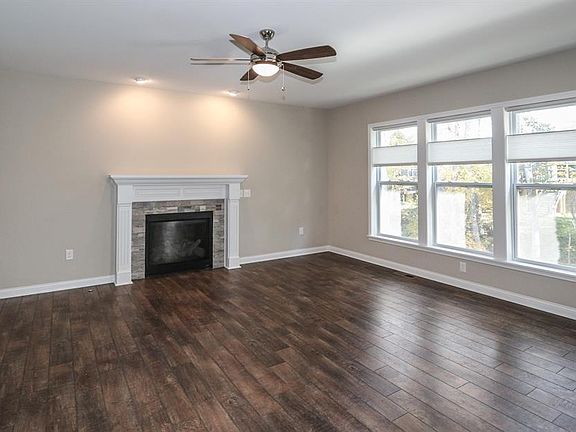 5th image of 7510 Marsh Creek Ln
