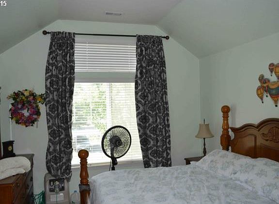 5th image of 1257 SE Bacarra St