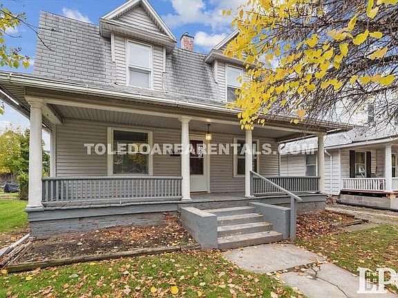 2nd image of 2907 Rockwood Pl