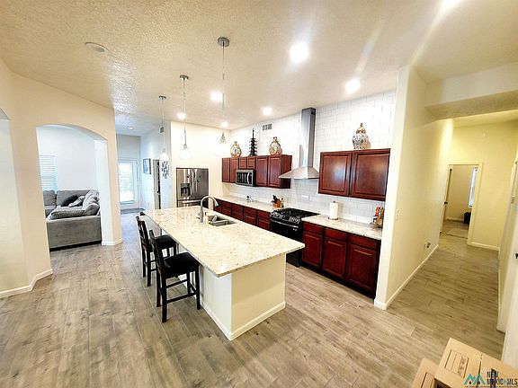 5th image of 1124 Boggio Dr