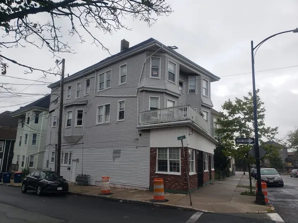887-891 Brock Ave, New Bedford, MA 02744