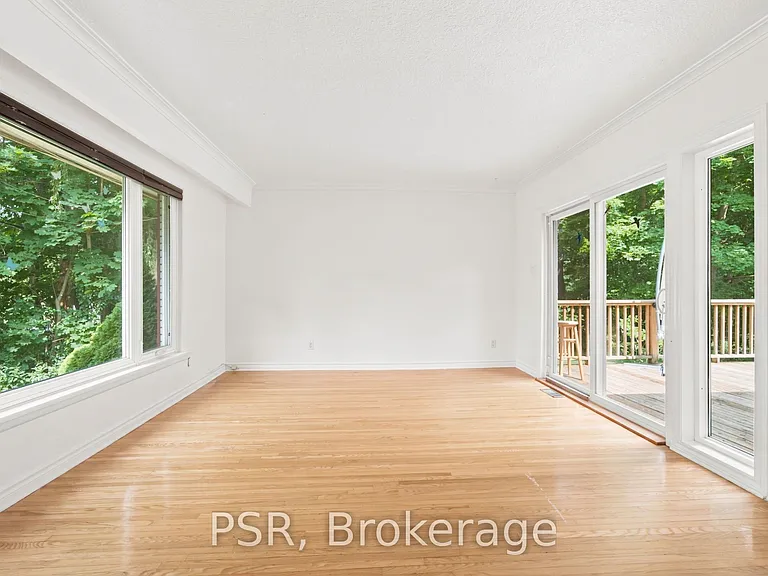 531 Rodd Ave #UPPER — Photo 9