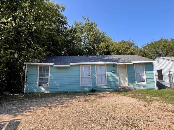 2028 Eva St, Grand Prairie, TX 75051