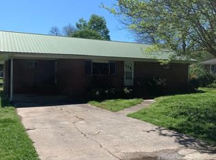 207 Kansas Ave, Stevenson, AL 35772