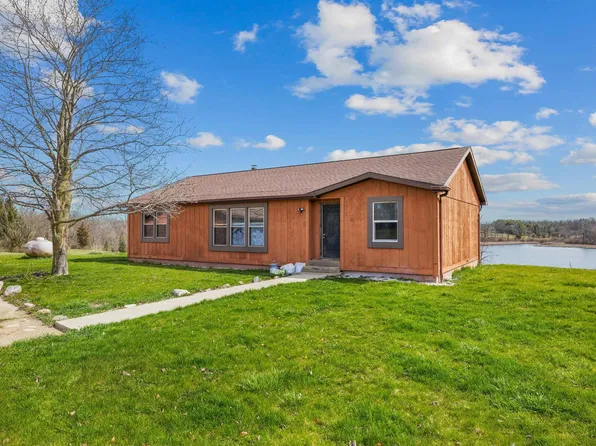 6330 N 925th Rd E, Fremont, IN 46737