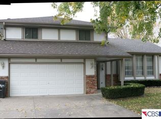 2914 Redwing Cir, Bellevue, NE 68123
