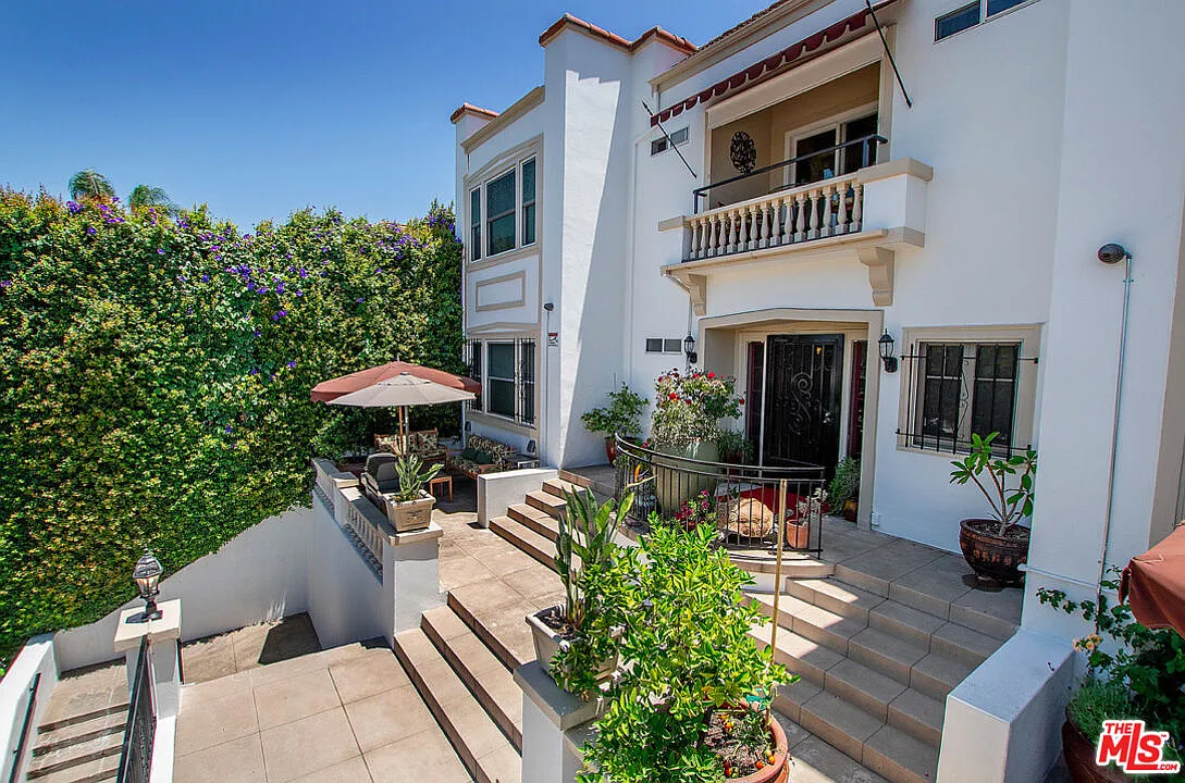 1 bed, 1.0 bath, $1,975 — Photo 4
