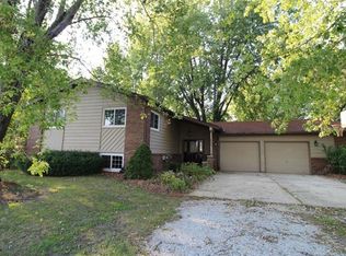 455 Tamarach Dr, Edwardsville, IL 62025