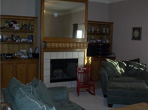 5th image of 10809 Silverton Dr