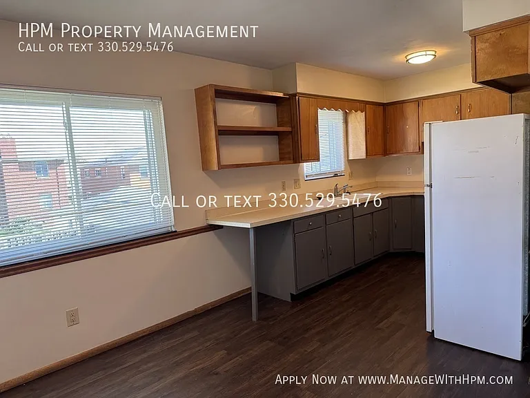 735 S Firestone Blvd — Photo 17