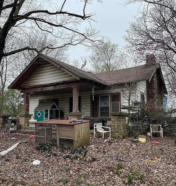 2nd image of 6155 N Farm Road 171