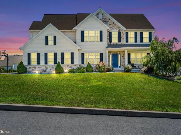 3 Rycroft Rd, Mechanicsburg, PA 17050