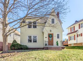 145 Mission Dr, Akron, OH 44301