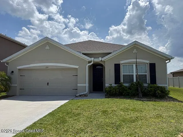 239 Guinevere Dr SW — Photo 1