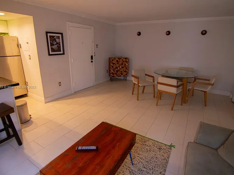 753 Michigan Ave #2C — Photo 12