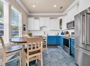 995 Airport Rd UNIT 44, Destin, FL 32541